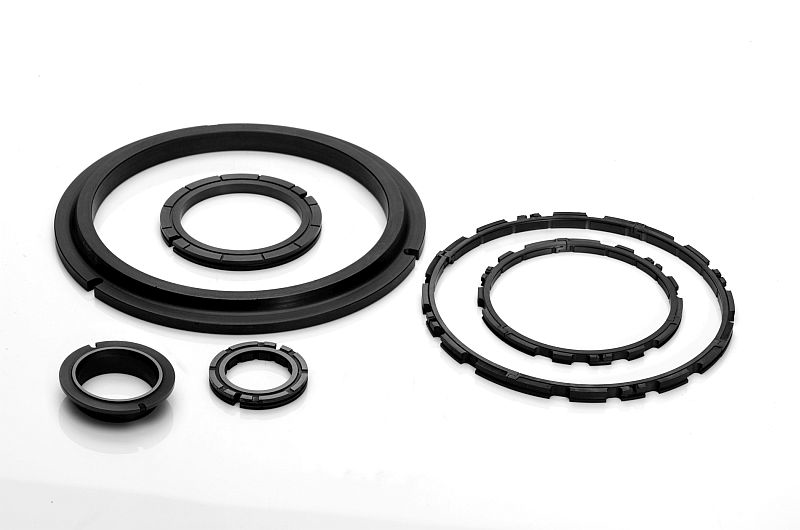 Modern mechanical carbon materials for aircraft seal applications