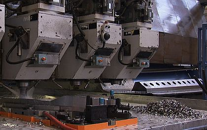 Airbus announces metal cutting for first production A320neo jetliner on first day of Farnborough