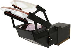 Digital head-up display for combat and ISR aircraft introduced by CMC at the Farnborough International Airshow Digital head-up display for combat and ISR aircraft introduced by CMC at the Farnborough International Airshow