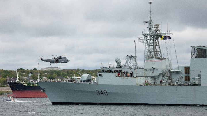 Content Dam Mae Online Articles 2012 11 Royalcanadiannavy