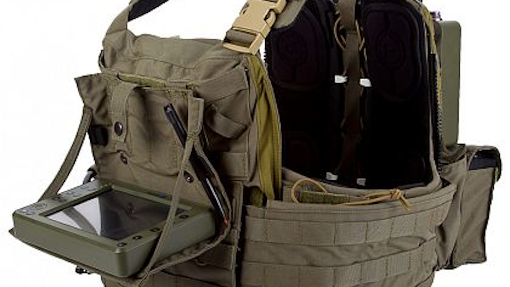 Battlefield wearable computer to manage military communications ...