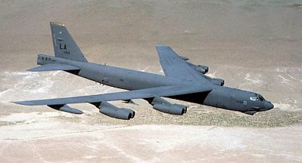New teeth for an old dog: Air Force seeks to give a bigger bite to B-52H bomber firepower
