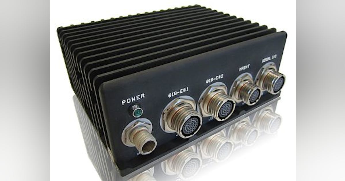Intel-based small-form-factor embedded computer for military uses ...