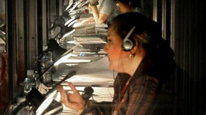 Intelligence experts ask for speech-recognition software that works in noisy, echo-ridden rooms