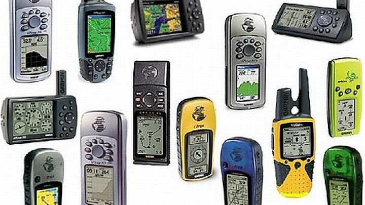 Army shopping industry for rugged, lightweight handheld GPS receivers with 2.6-inch screens