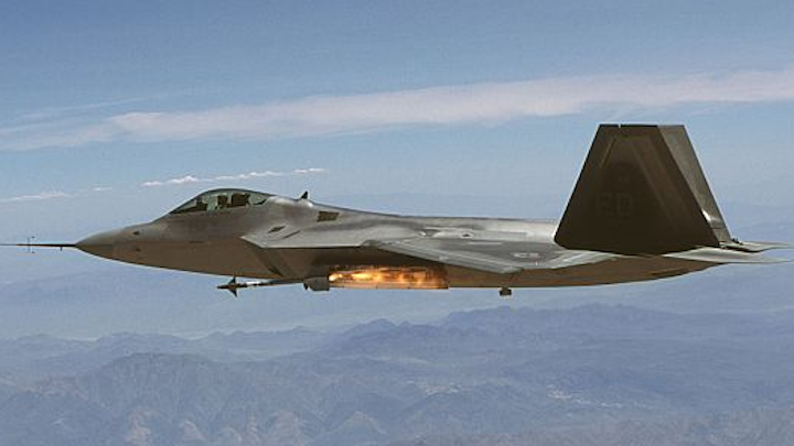 Navy invests half-billion dollars in AIM-9X air-to-air missile procurement and upgrades