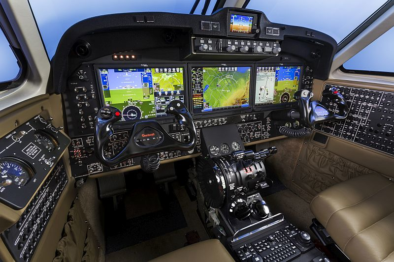 Content Dam Avi Online Articles 2016 03 Beechcraft King Air 350i Fusion Cockpit