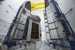 Muos 4 Encapsulates Prior To Launch 20287776883 O Muos 4 Encapsulates Prior To Launch 20287776883 O