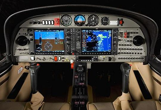 Content Dam Avi Online Articles 2012 04 Diamond Avionics 17 April 2012