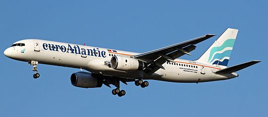 Content Dam Avi Online Articles 2012 05 Euroatlantic Airways Boeing 757 Jager