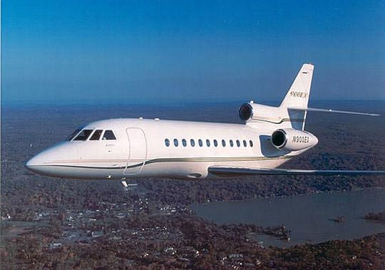 Content Dam Avi Online Articles 2012 06 Falcon900 Ext