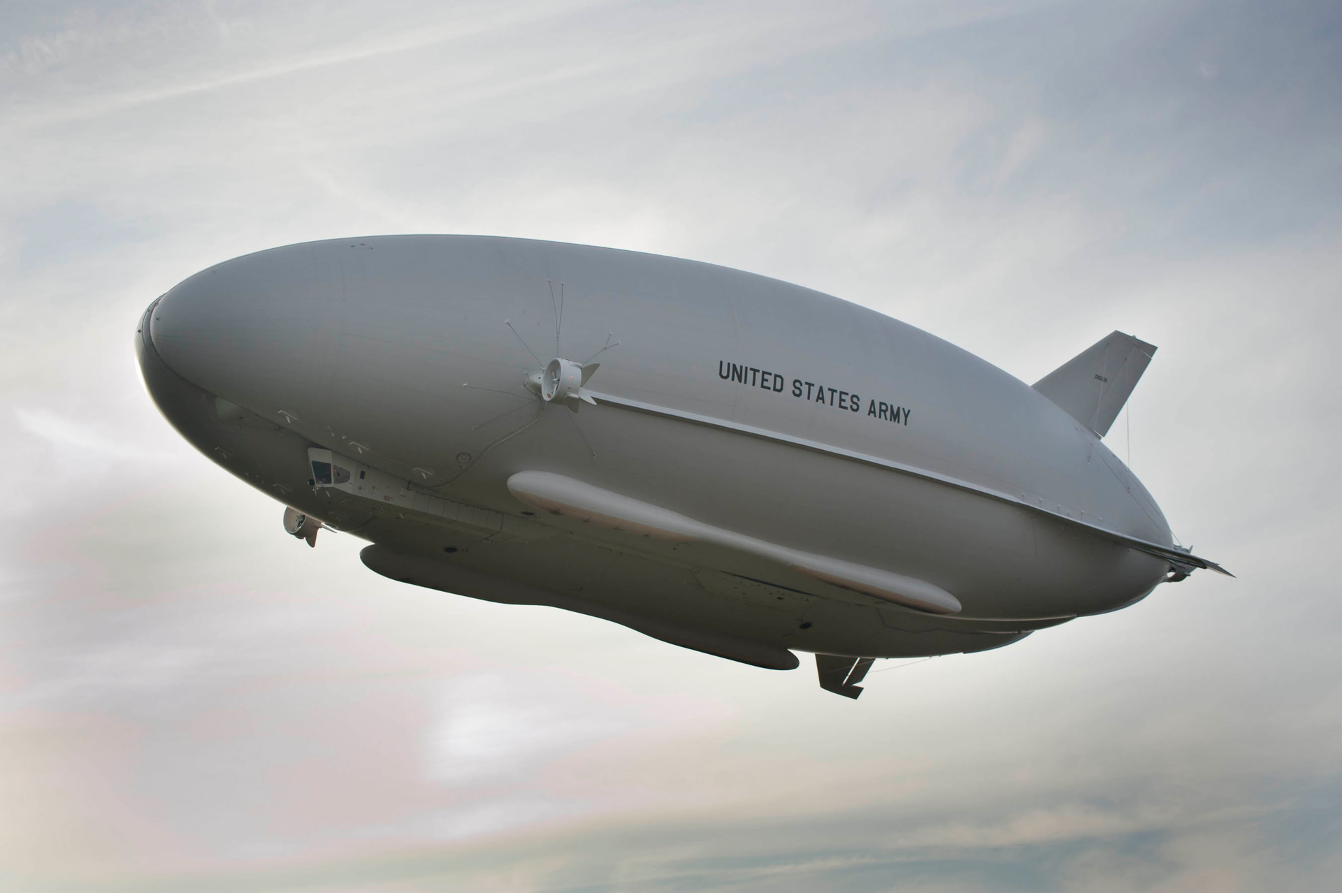 Content Dam Avi Online Articles 2012 08 Armyairship
