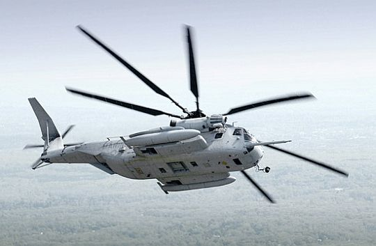 Content Dam Avi Online Articles 2013 05 Ch53e Helicopter1