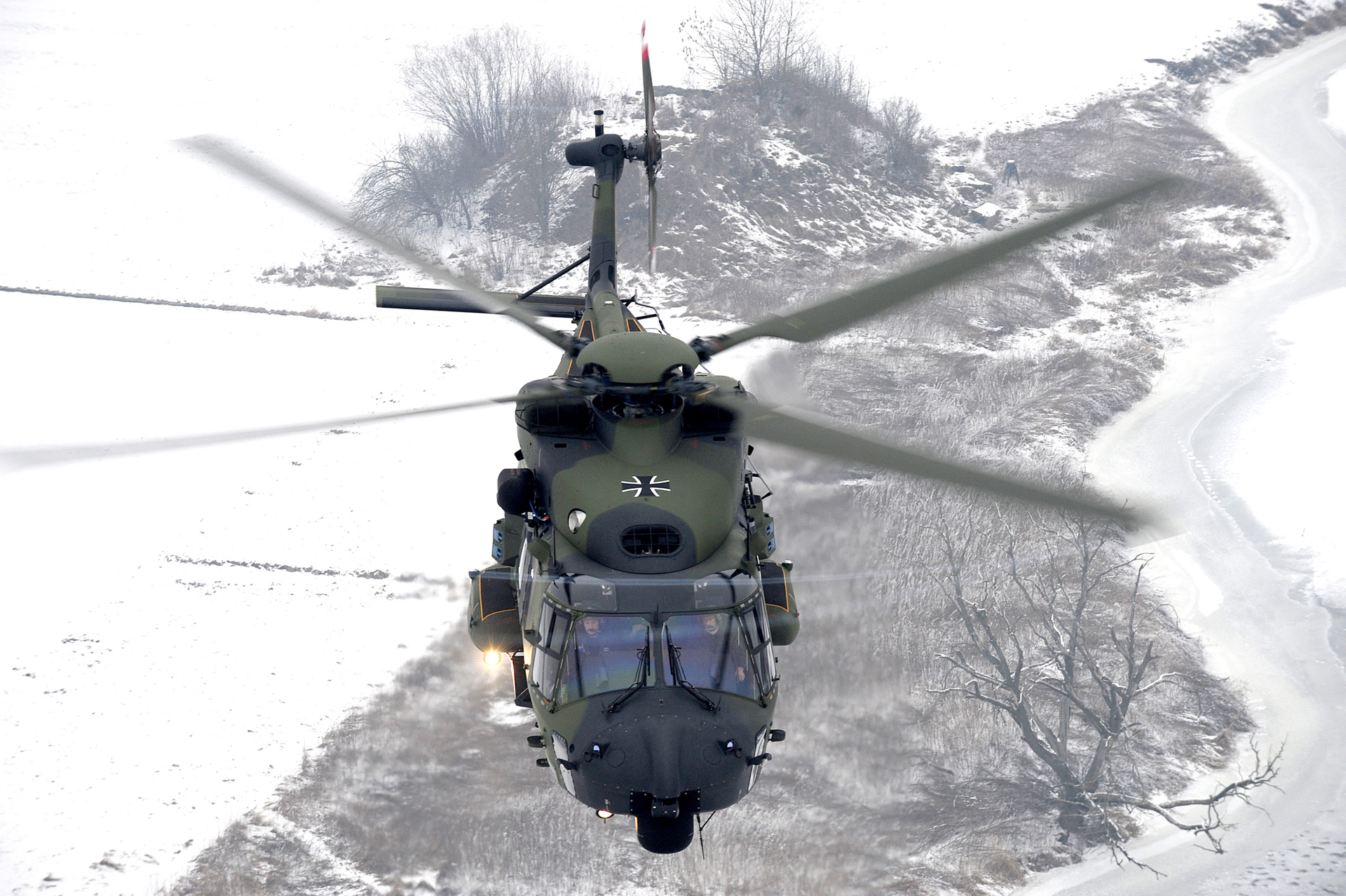 Content Dam Avi Online Articles 2013 06 Nh90 Cr Dit Eurocopter