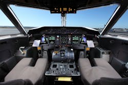 Content Dam Avi Online Articles 2014 02 Q400cockpit Content Dam Avi Online Articles 2014 02 Q400cockpit