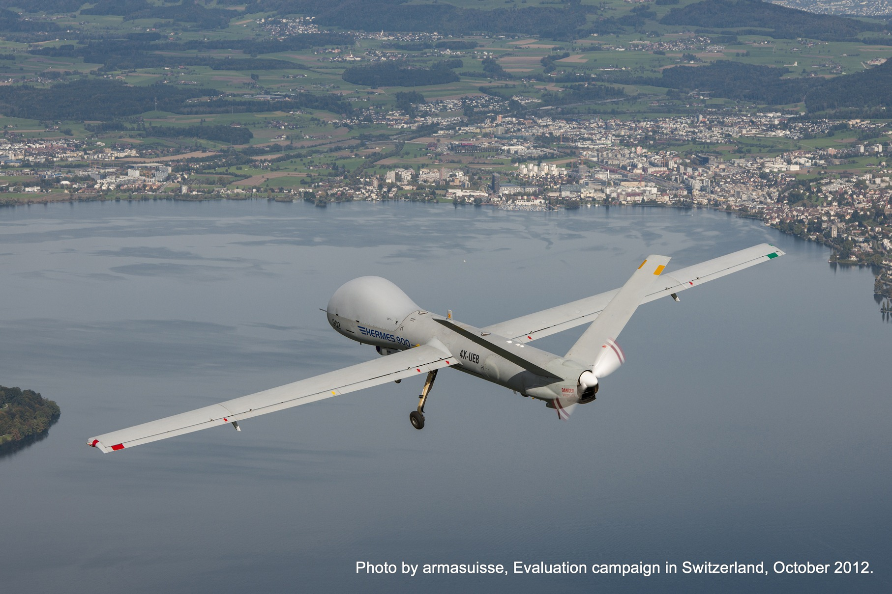 Content Dam Avi Online Articles 2014 06 Un Hermes 900 Flying In Swiss Evaluation