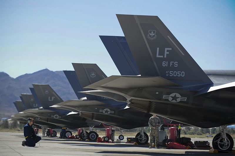 Content Dam Avi Online Articles 2015 April Luke F 35s Deploy To Nellis