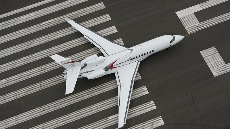 Content Dam Avi Online Articles 2015 February Falcon 8x 2