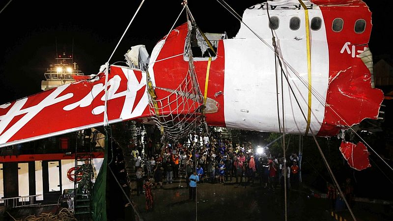 Content Dam Avi Online Articles 2015 January Airasia22