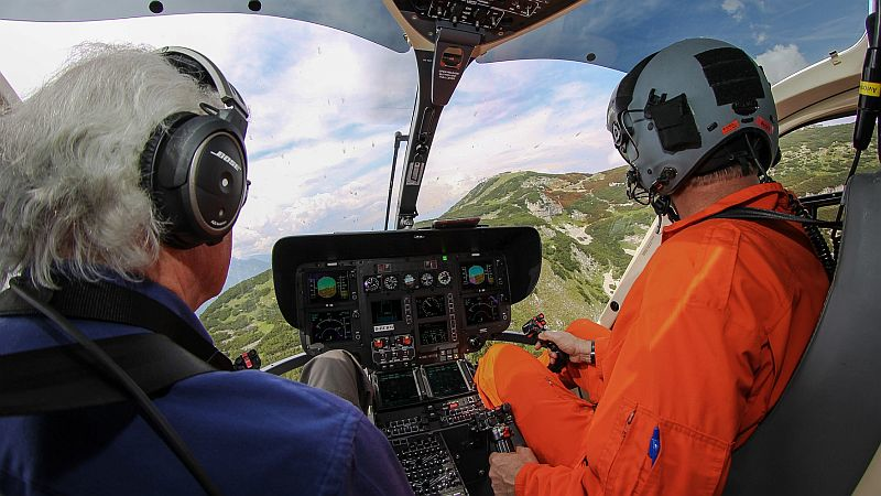 Content Dam Avi Online Articles 2015 January Airbus Ec135 Heli