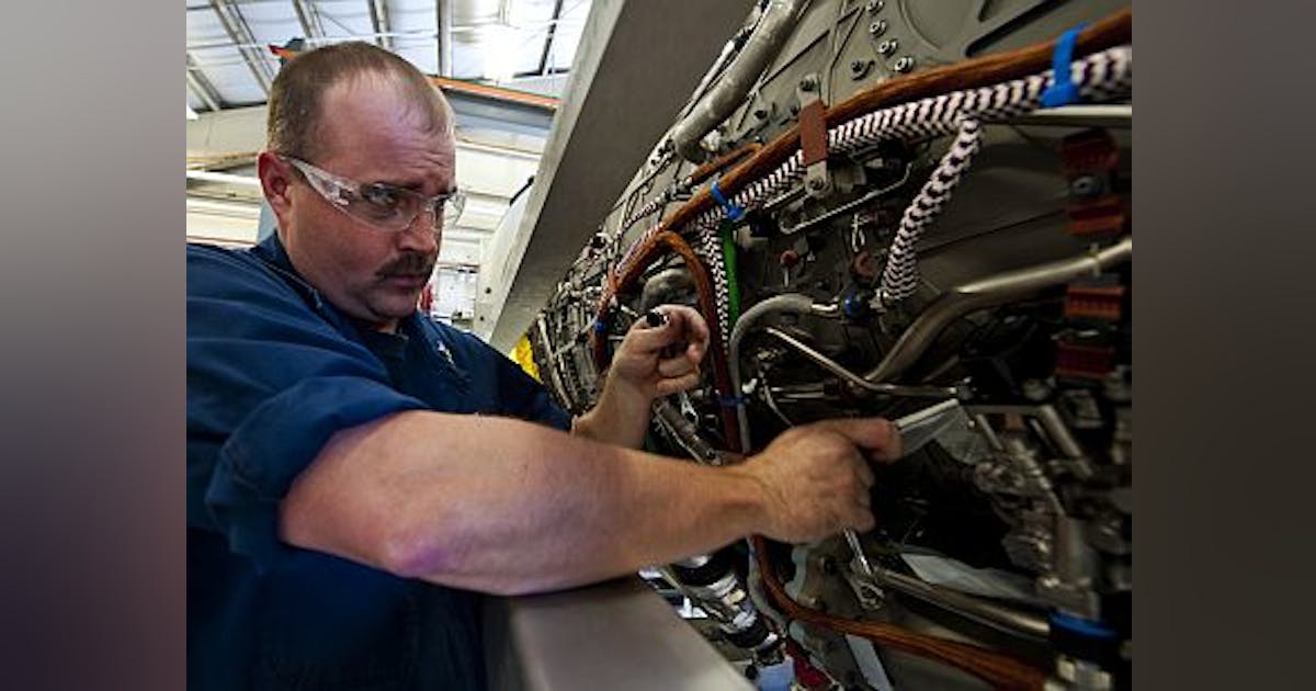 Embry-Riddle Aeronautical University and aircraft manufacturer Diamond ...