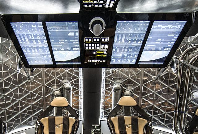 Spacex Dragonv2 Interior