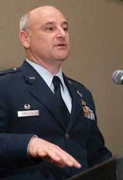 Th 0604mae News03v Th 0604mae News03v