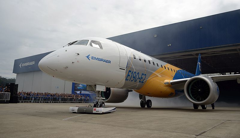 Content Dam Avi Online Articles 2016 08 Embraer E2