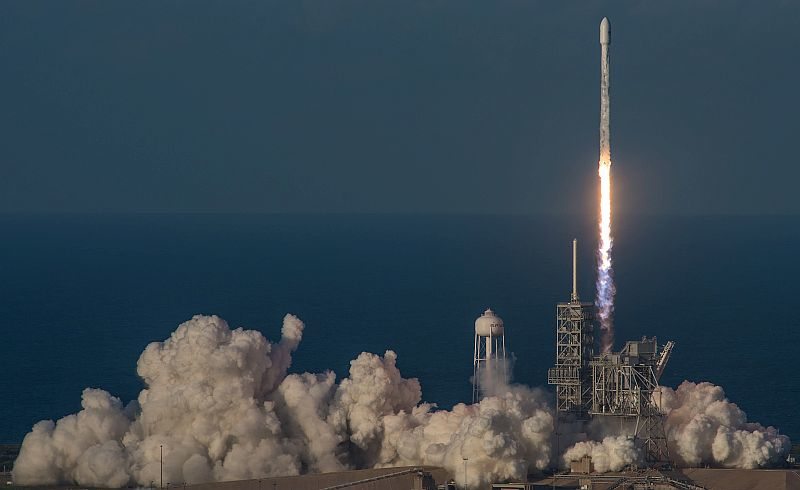 Content Dam Avi Online Articles 2017 05 Boeing Satellite Inmarsat