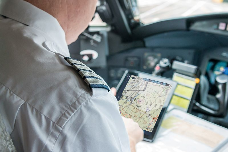 Content Dam Avi Online Articles 2017 05 Pilot Tablet Jeppesen