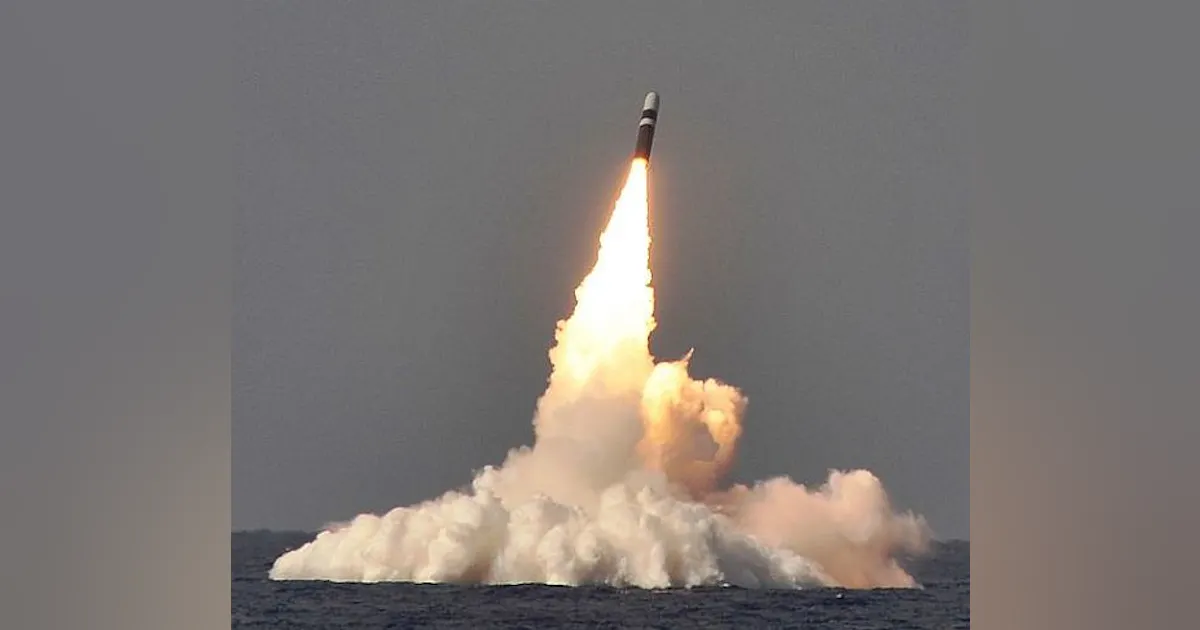 Navy asks Lockheed Martin to build more Trident II D5 submarine ...