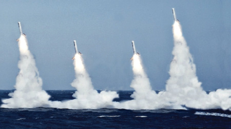 Raytheon To Upgrade Venerable Tomahawk Missile For Next-gen, Anti-ship ...