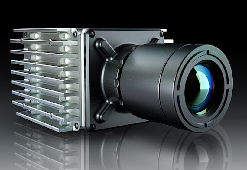 Highdefinition thermal camera for military imaging and security