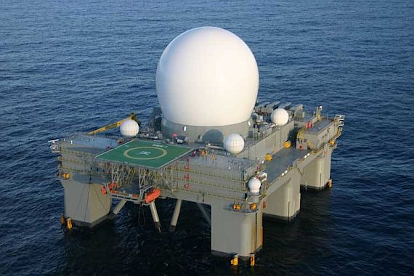 Raytheon to upgrade hardware and software in sea and landbased Xband