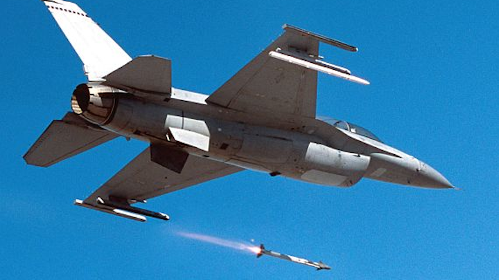 Raytheon wins $434.4 million order to build 926 AIM-9X air-to-air missiles for combat aircraft