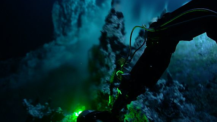Future unmanned underwater vehicles with machine autonomy for deep-sea missions are focus of DARPA Angler program