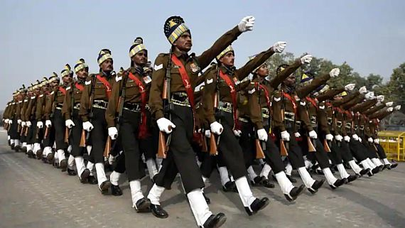 As China armed forces are on the rise, India military is in alarming shape, New York Times says