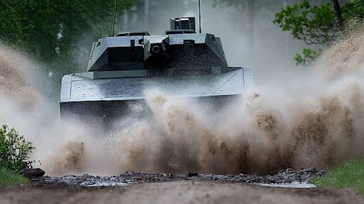 Army asks industry to build optionally manned armored combat vehicle to help battlefield soldiers maneuver