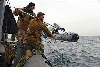 Navy asks Hydroid to build extra versions of MK 18 mine-hunting UUV for underwater reconnaissance