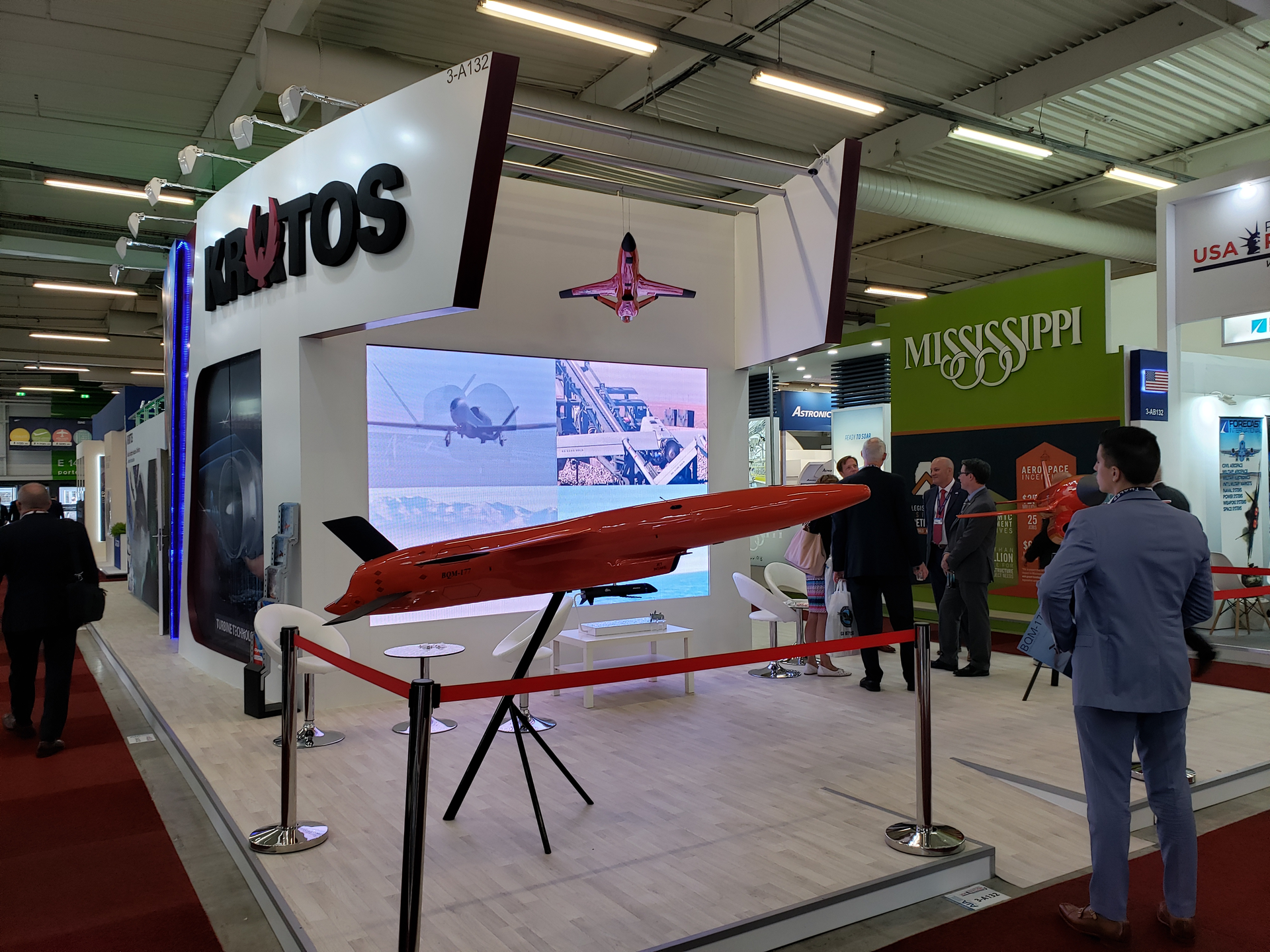 Kratos Booth 5d0b681aaac15