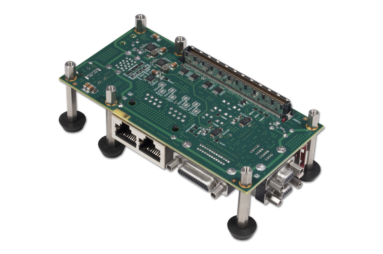 XTend7103 | COM Express Carrier