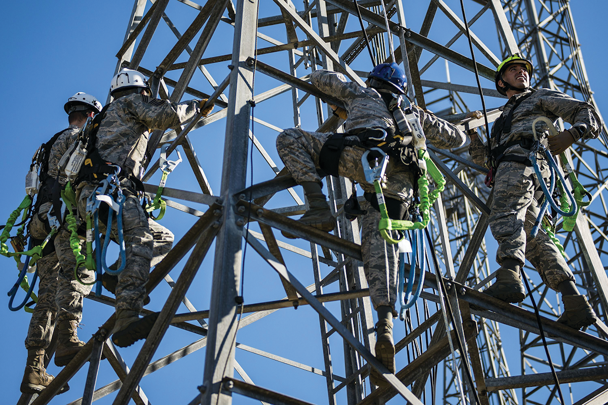 RF and microwave designers take-on the cluttered spectrum | Military &  Aerospace Electronics