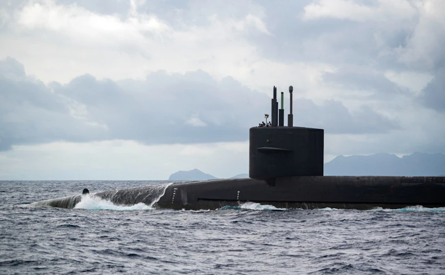 Lockheed Towed Array Russia employing mile-long sonar towed arrays on unmanned underwater ...