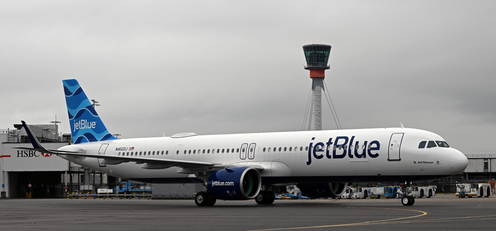 Lhr Jet Blue Arrival Tower 611587dfc6a13 611d8651e076e