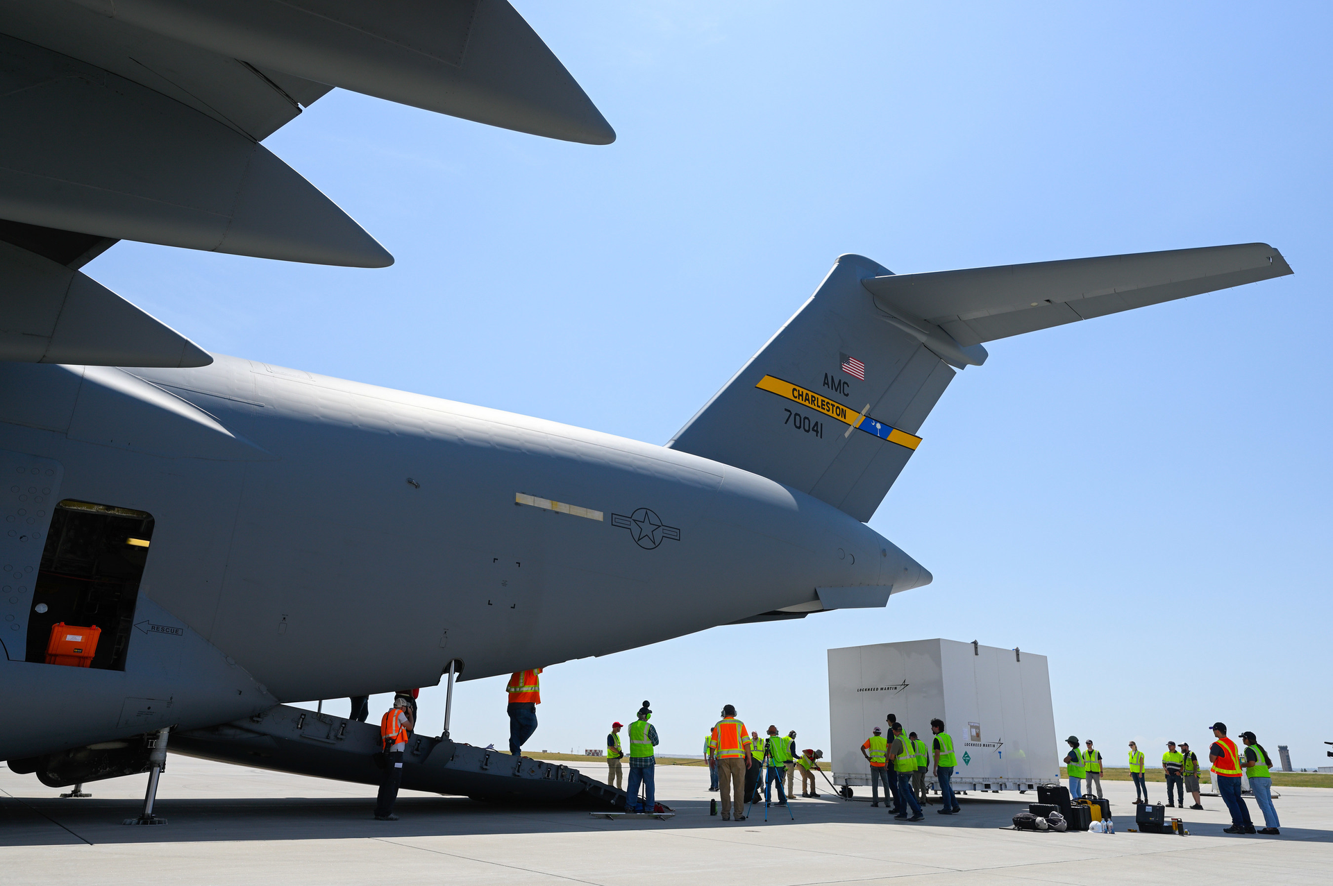 Lucy Shipment Buckley Lm 610ac78118cab