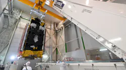 Inmarsat6 F1 Packing 015 (c)airbus pigeyre