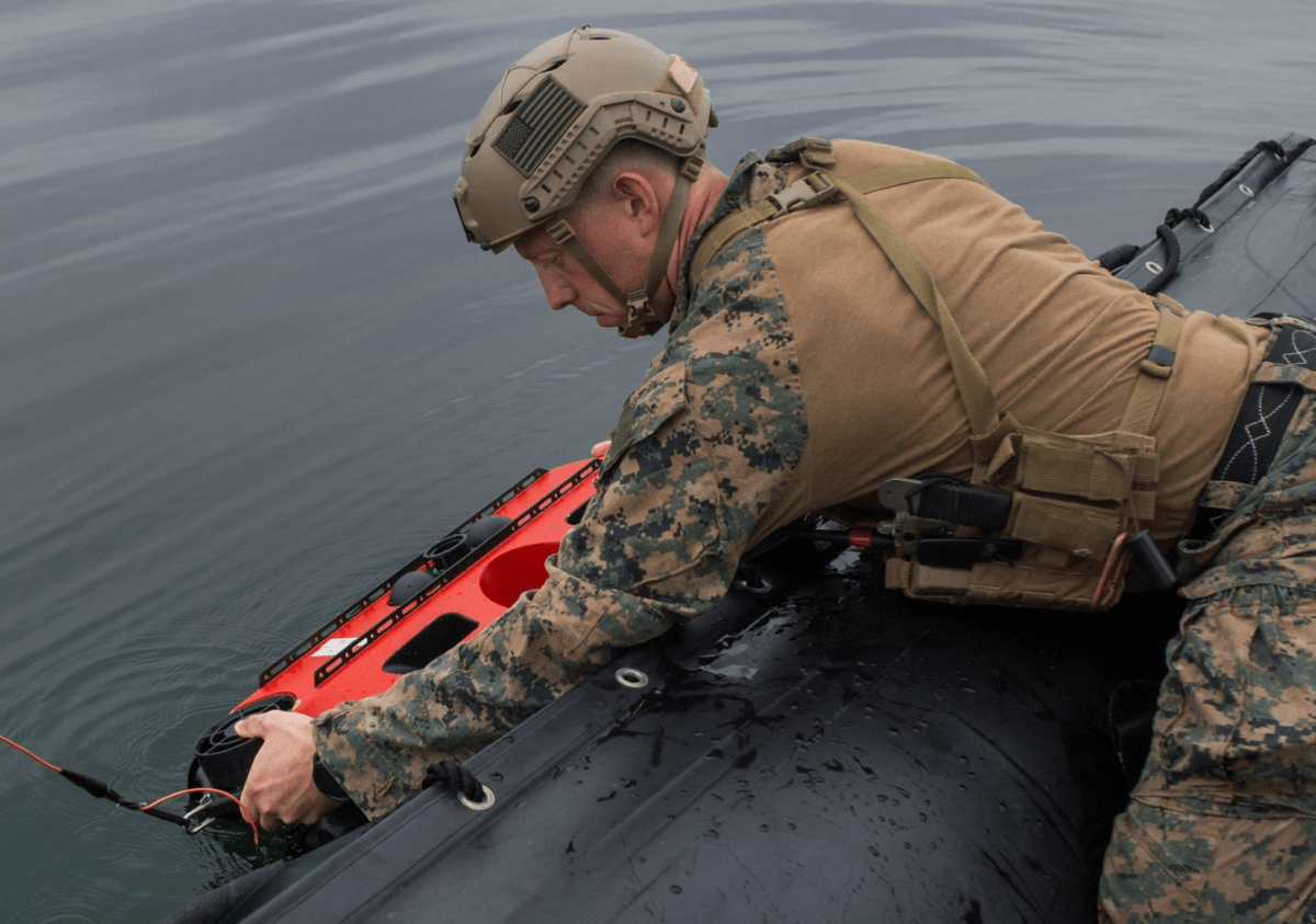 Marine Water Eyes 9 Nov 2021 618959338606e