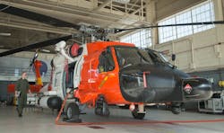 32522 Azm Hums Uh60 Blackhawk With Technician 61ec4f03c5327 62141374dd85d 32522 Azm Hums Uh60 Blackhawk With Technician 61ec4f03c5327 62141374dd85d