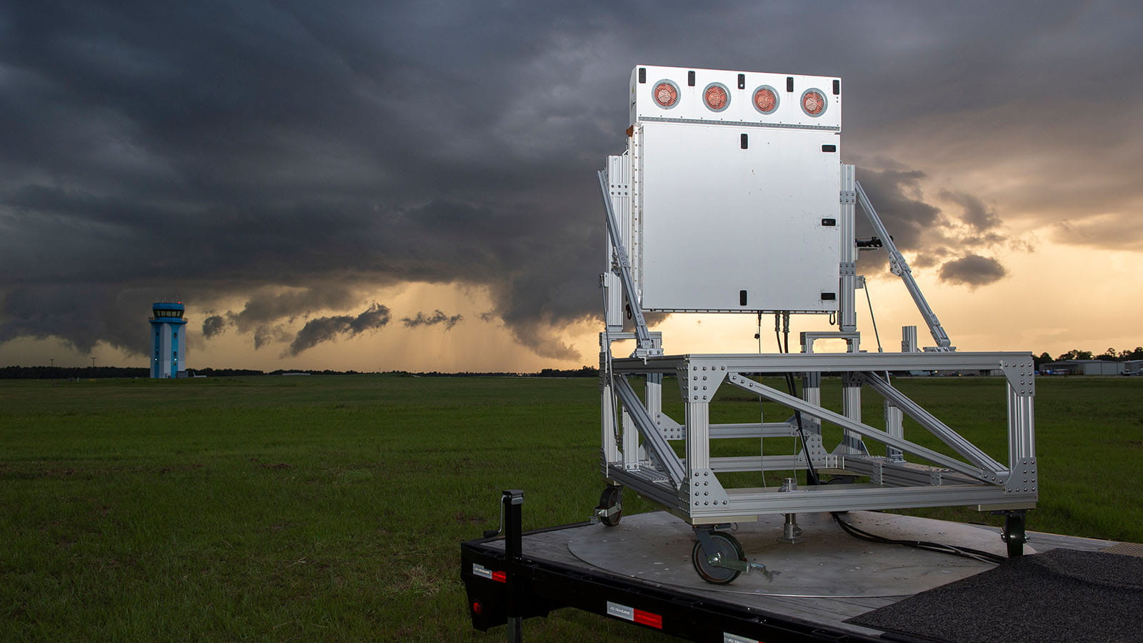 Skyler 1600x900 626af646bd7dc