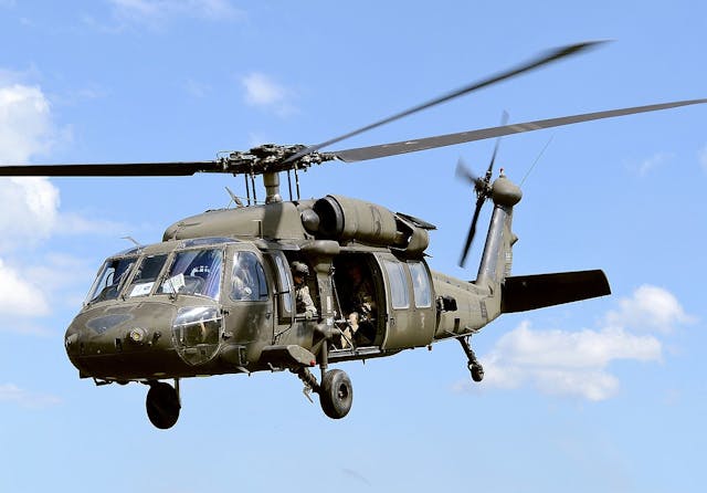 uh 60 blackhawk helicopters